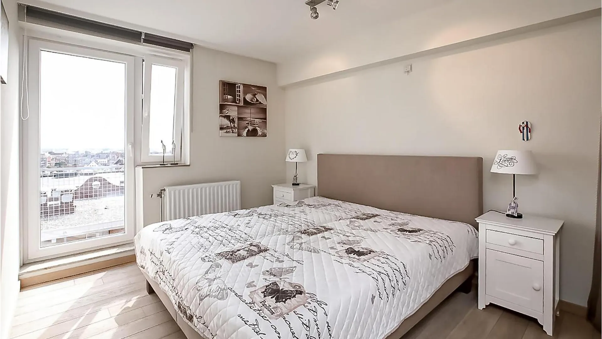 Amazing Apartment In Oostende With House Sea View אוסטנדה